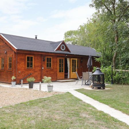 Acorn Lodge Saxmundham Exteriör bild