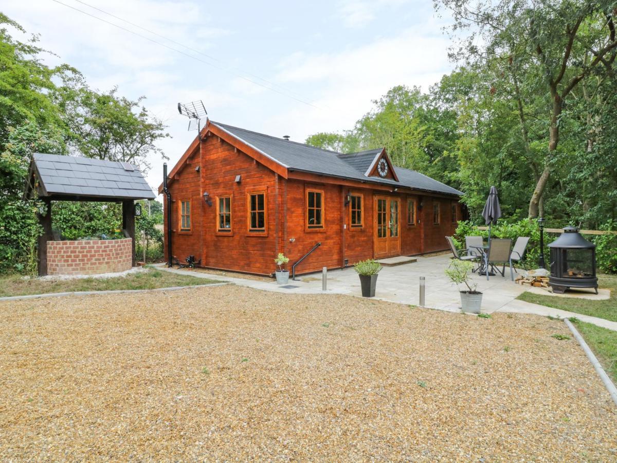 Acorn Lodge Saxmundham Exteriör bild