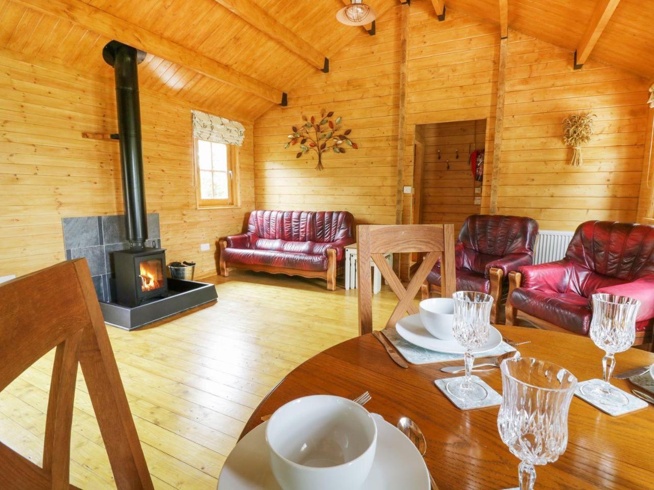 Acorn Lodge Saxmundham Exteriör bild